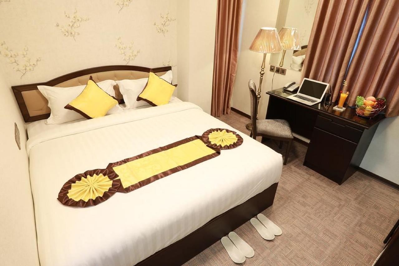 Rose Palace Hotel Yangon Exterior foto